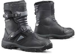 FORMA ADVENTURE  LOW DRY BLACK BOOTS EURO - 42